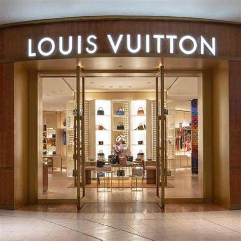 does louis vuitton accept returns